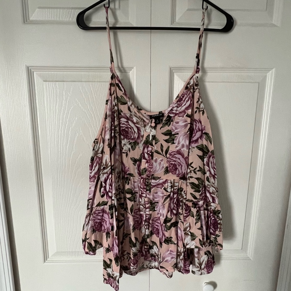 Torrid Floral Babydoll Textured Rayon Cold Shoulder Top Size 2